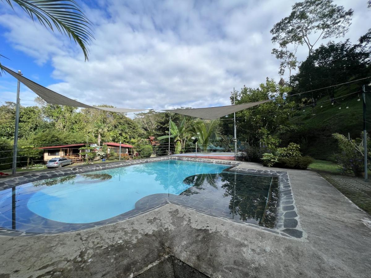 Bamboo River House And Hotel Dominical Exterior photo